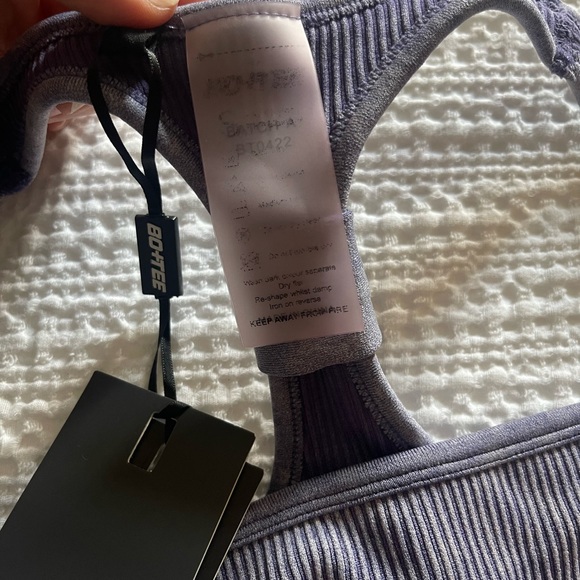 NWT!! Bo & Tee, Square Neck Sports Bra - Picture 9 of 9